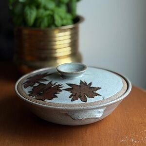 Canadian Studio Pottery Maple Leaf Casserole Mid Century Covered Dish Storage
